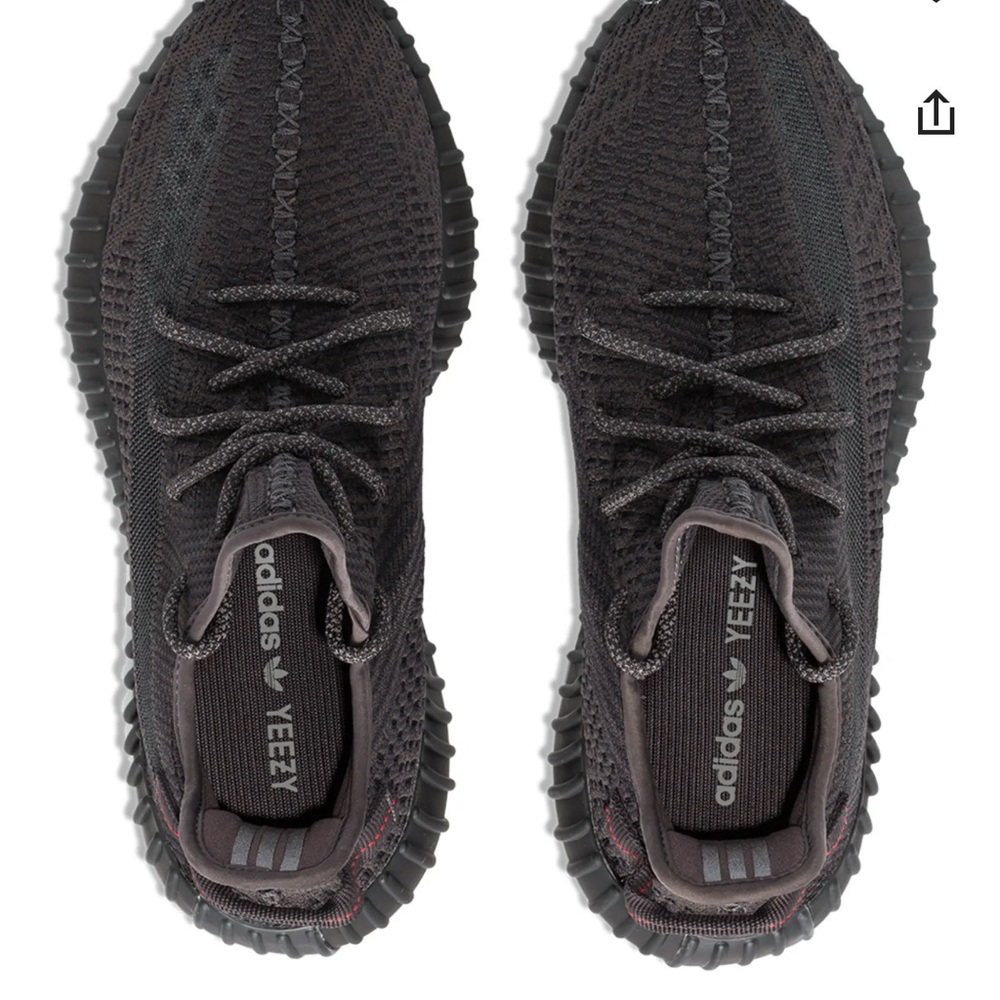 Adidas Yeezy Boost V2 Black Sneakers size 7-7.5